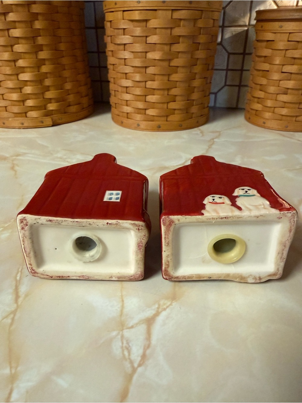 Pioneer Woman Red and White Barn Ceramic Salt & Pepper Shaker Set - Home Accents - Picture 4 of 8
